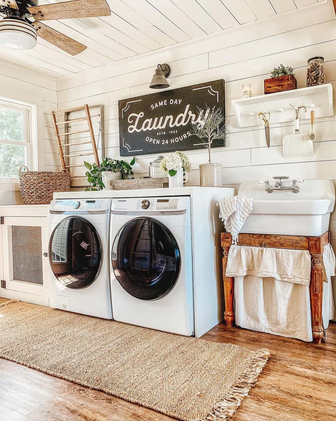 40 Farmhouse Laundry Room Ideas that Combine Function and Style