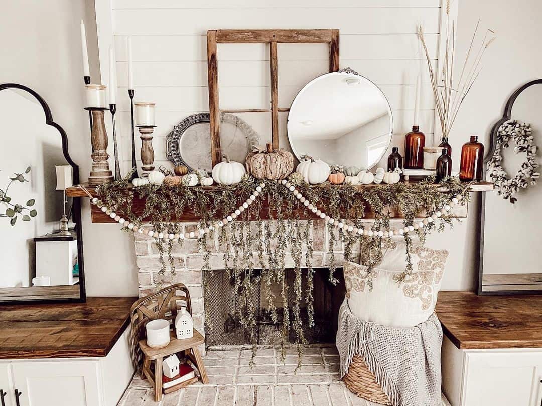 38 Ideas for Mantel Décor for a Stylish Mantel All-Year Long