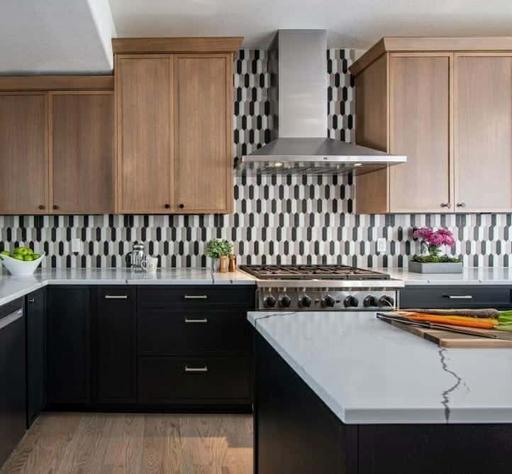 Black Kitchen Backsplash