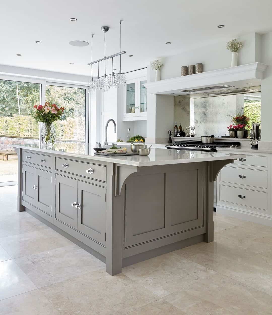 20 Gray Kitchen Island Ideas Full of Function and Character