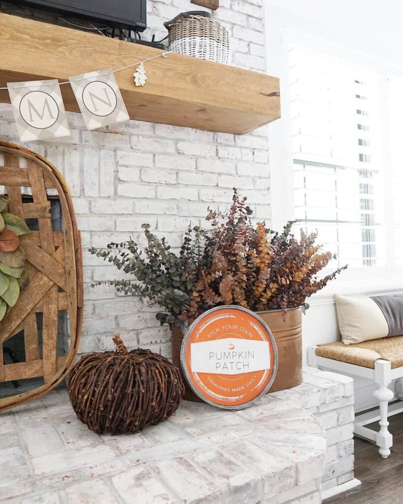 Thanksgiving Living Room Décor Ideas