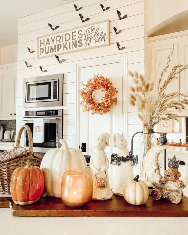 29 Halloween Kitchen Décor Ideas to Add Spooky Flair to The Holiday Feast