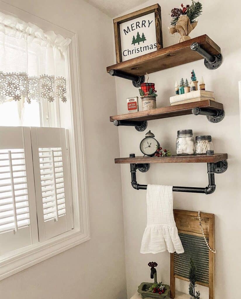 Small Bathroom Storage Ideas