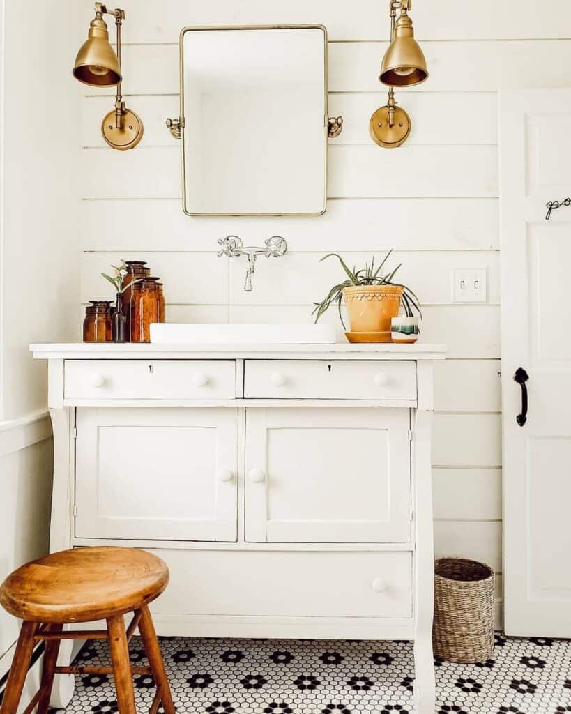 Small Bathroom Storage Ideas