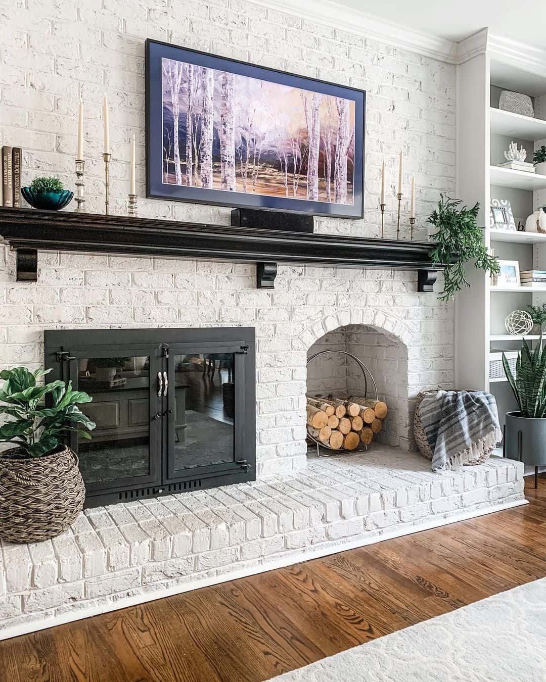 12 Fireplace Built-In Shelves That Are Envy-Worthy