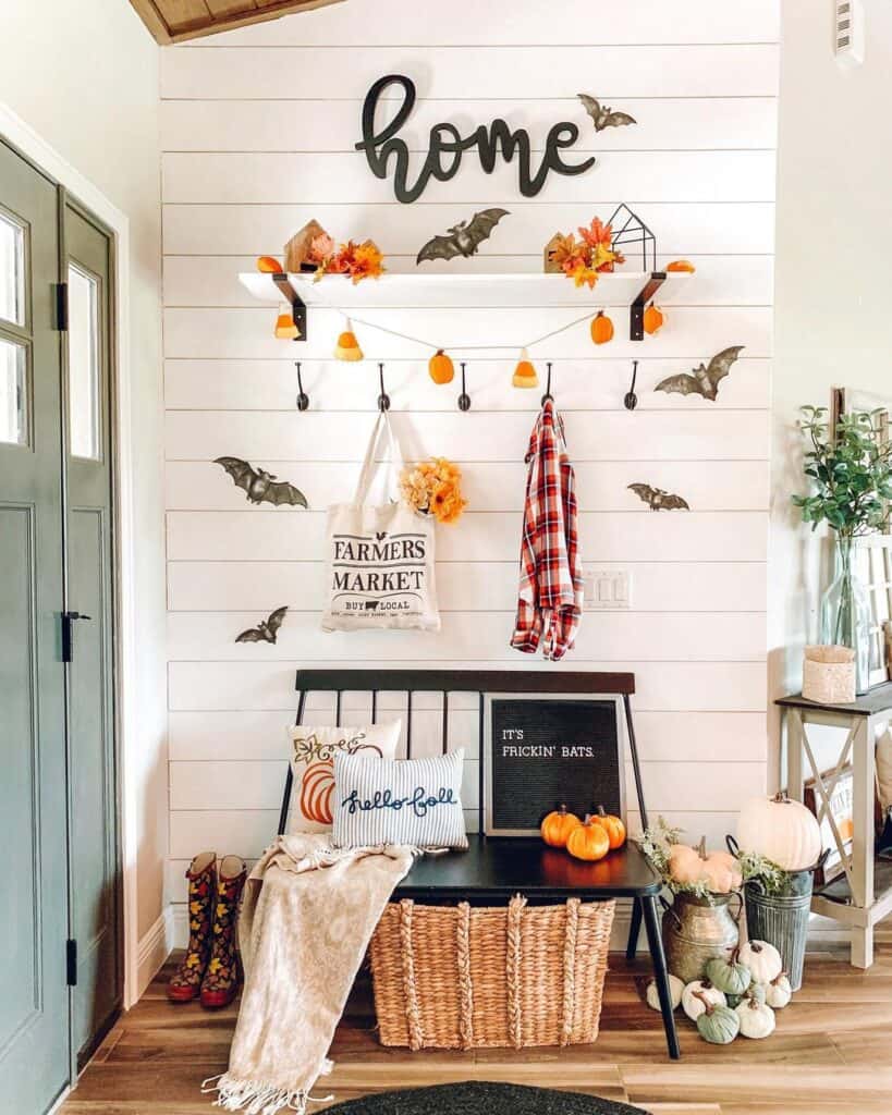 Halloween Entryway Décor Ideas