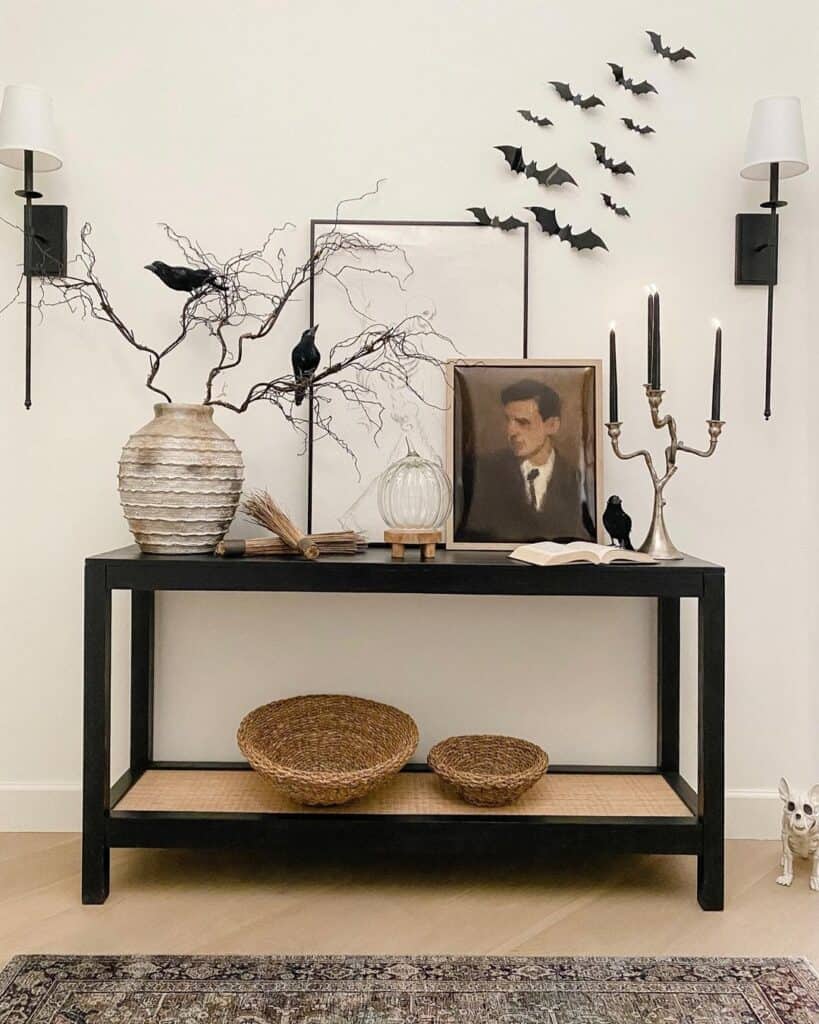 Halloween Entryway Décor Ideas