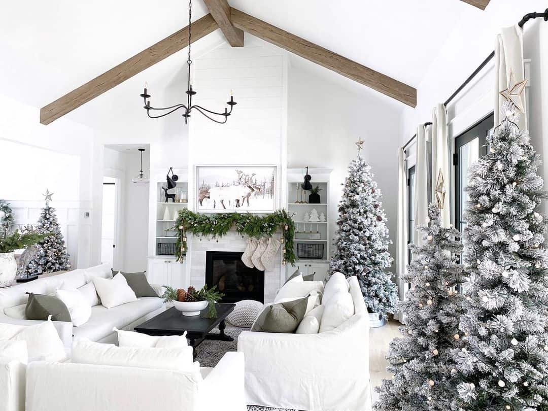 18 Decorating Ideas for Two Christmas Trees in Living Room Bursting