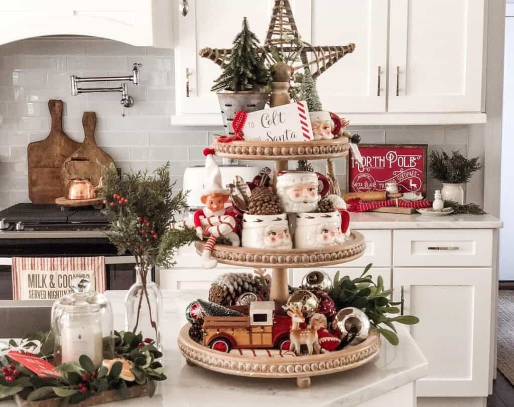 Farmhouse Christmas Kitchen Décor Ideas
