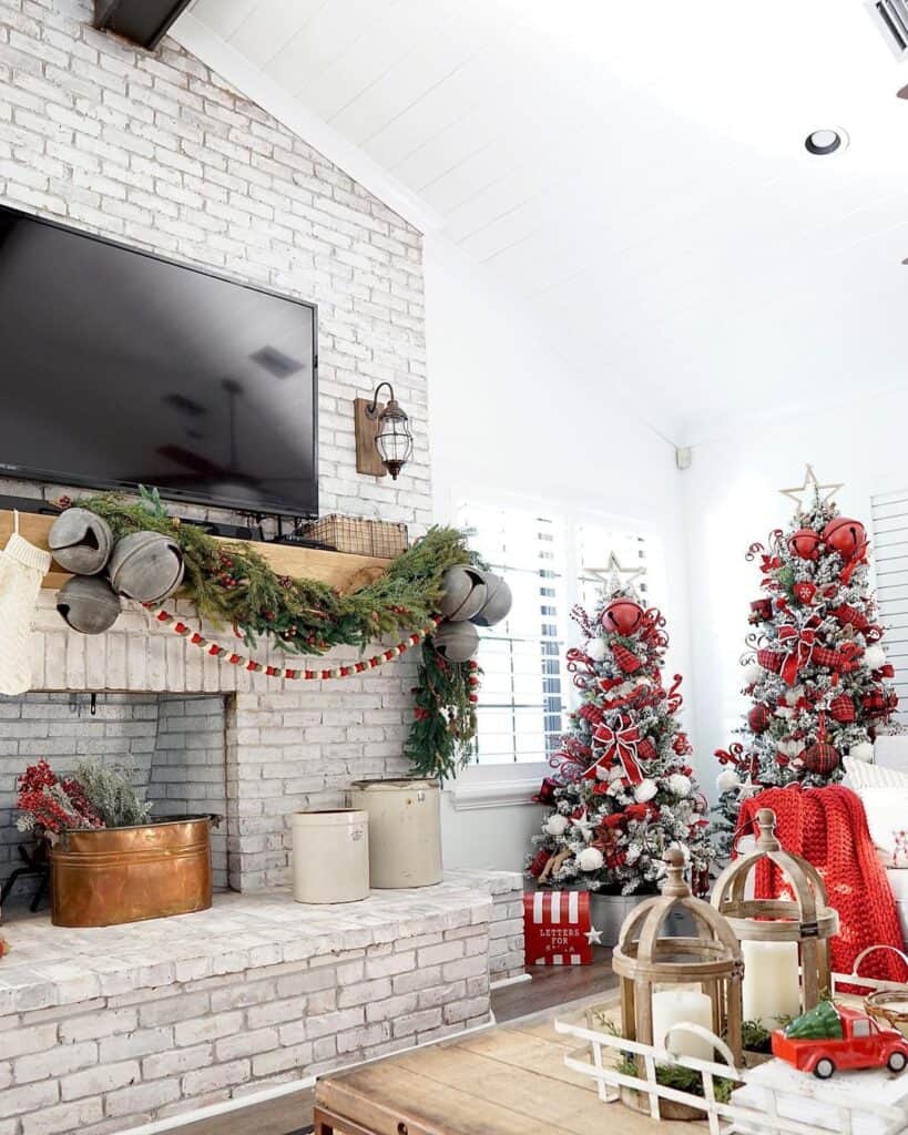 18 Decorating Ideas for Two Christmas Trees in Living Room Bursting with Christmas Magic