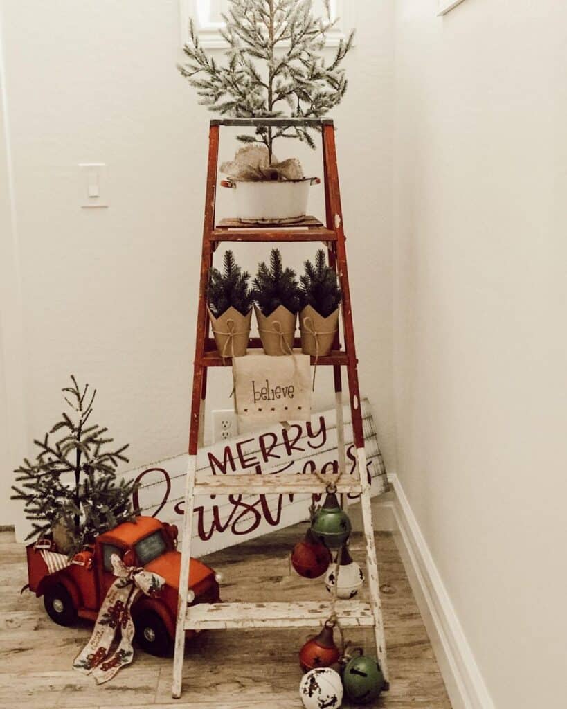 Farmhouse Ladders for Christmas