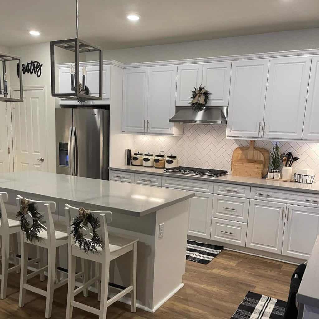 Should Your Kitchen and Walls be the Same Color?