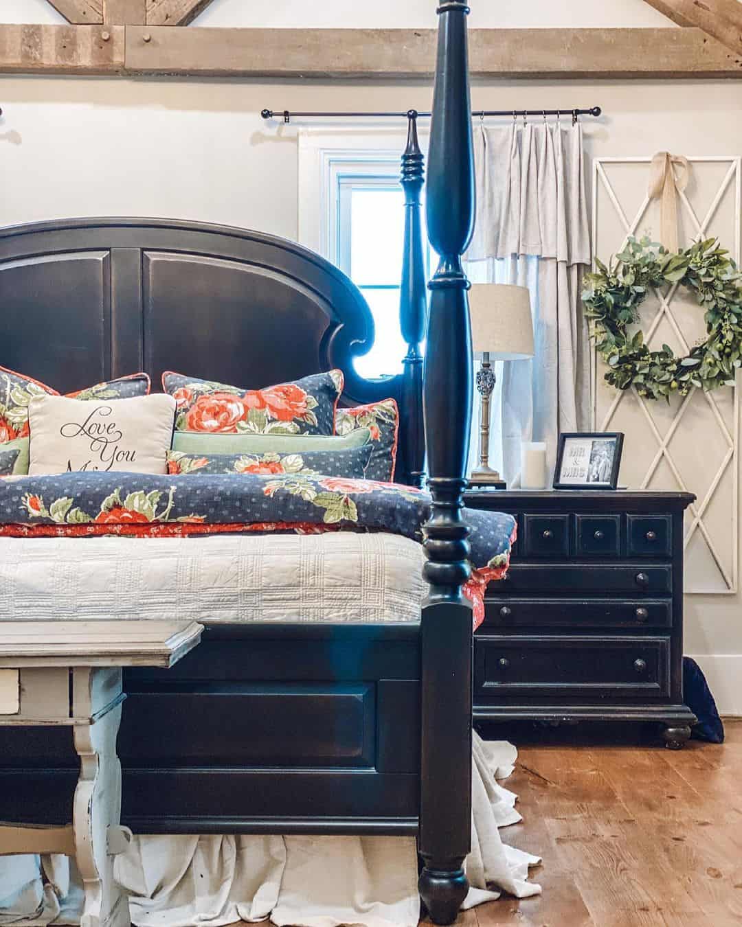 Farmhouse Bedroom Ideas With Dark Furniture