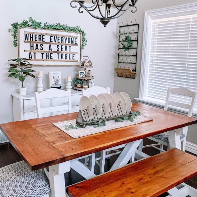 24 Farmhouse Dining Table and Chairs With a Bench to Create an Inviting ...