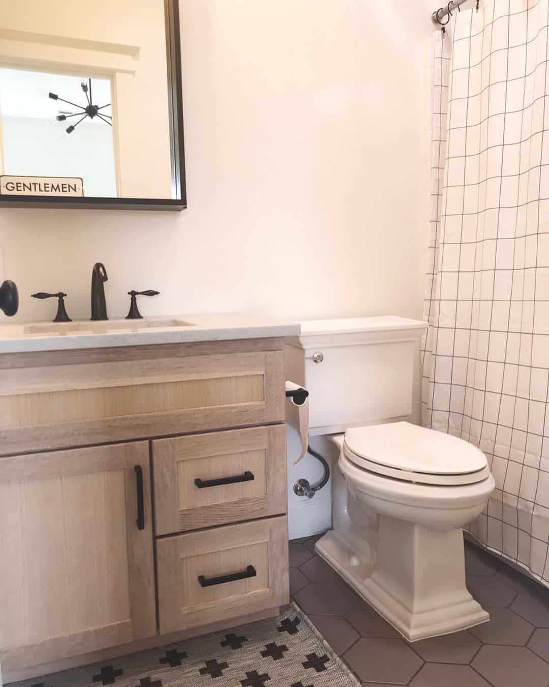 25 Black Bathroom Hardware Ideas to Make Your Restroom Pop