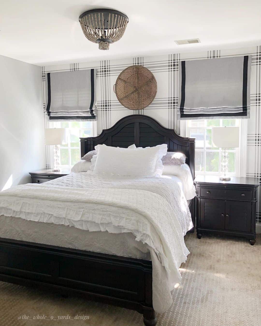 18 Black and White Accent Walls With a Flair for Drama