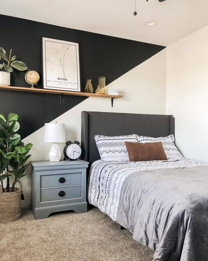 Black and White Accent Walls