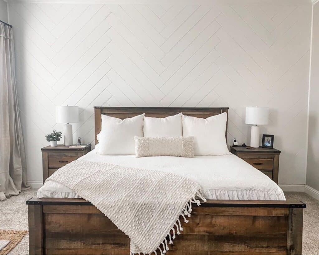 White Accent Wall Ideas