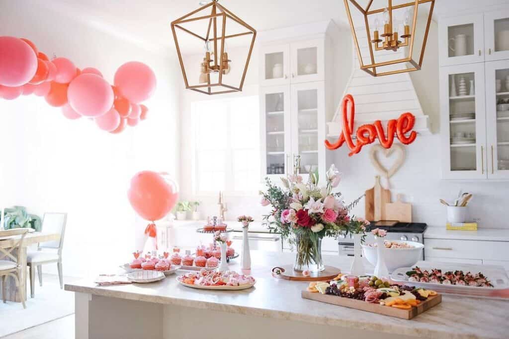 Valentine’s Day Kitchen Décor Ideas