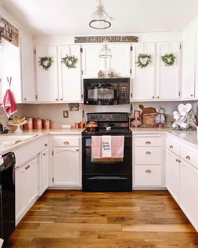 Valentine’s Day Kitchen Décor Ideas