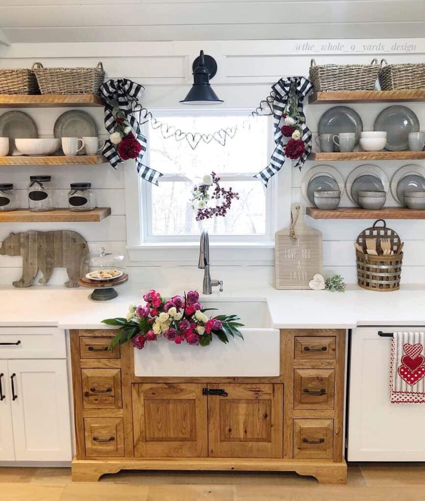 Valentine’s Day Kitchen Décor Ideas