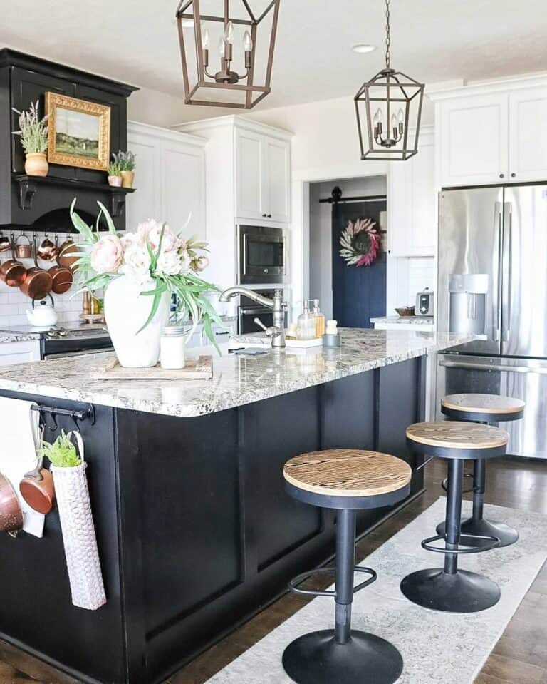 Black Board and Batten Island with Seating