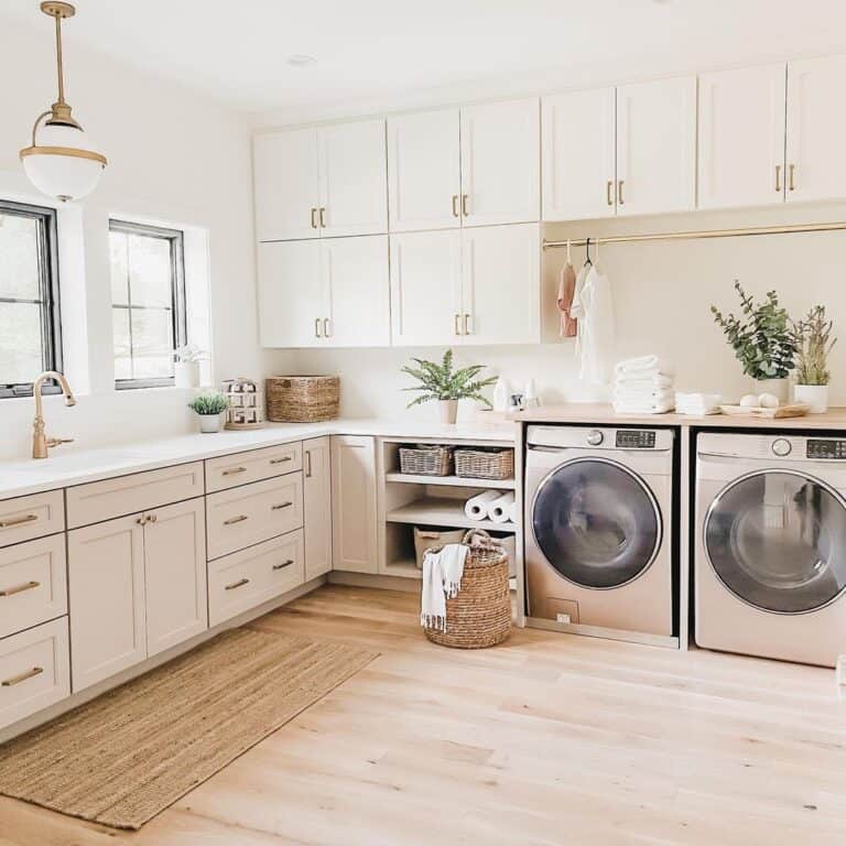 Long Countertop with Sink