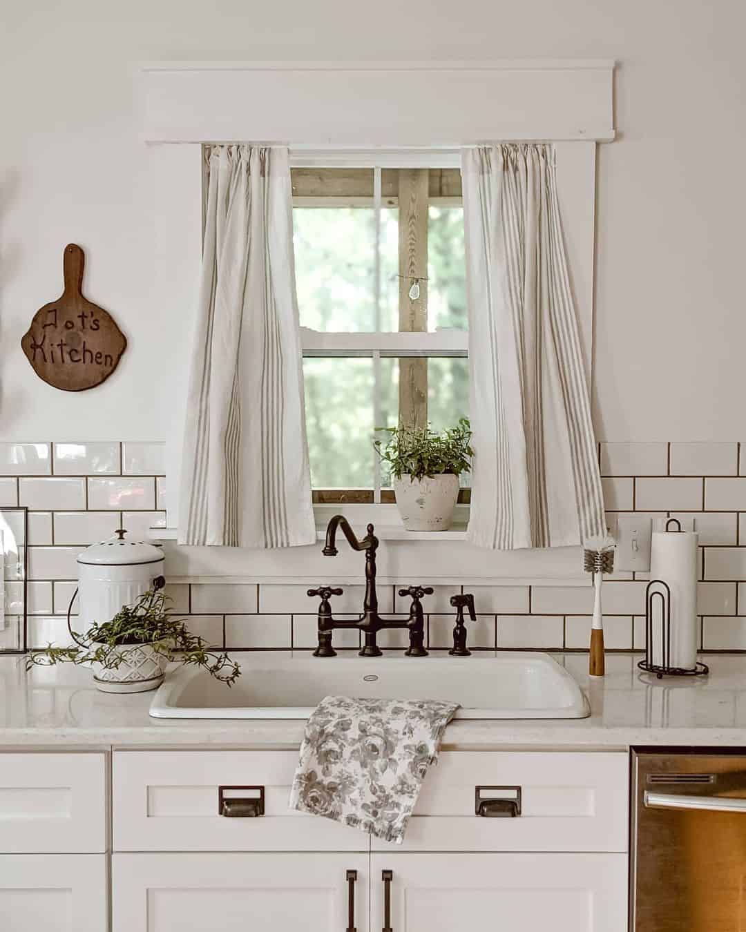 Off-white and Gray Curtain Above Kitchen Sink - Soul \u0026 Lane, image size:1080x1350