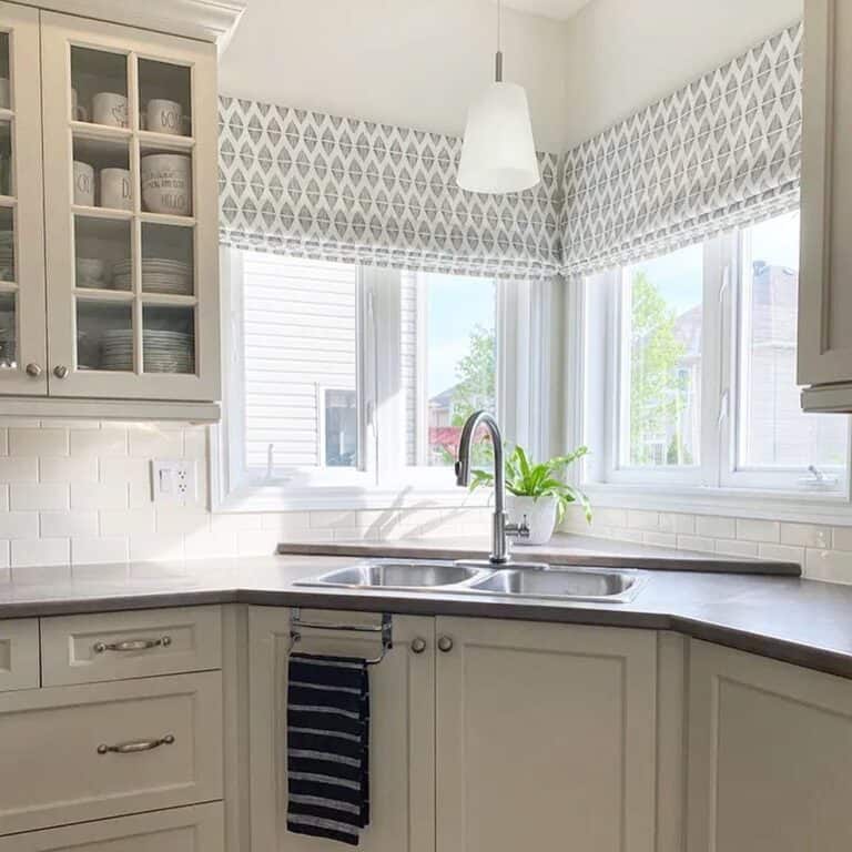 Fun Farmhouse Window Treatment for Corner Sink