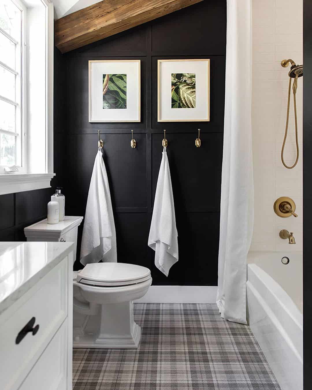 15 Striking Board and Batten Bathrooms That Look Chic and Timeless
