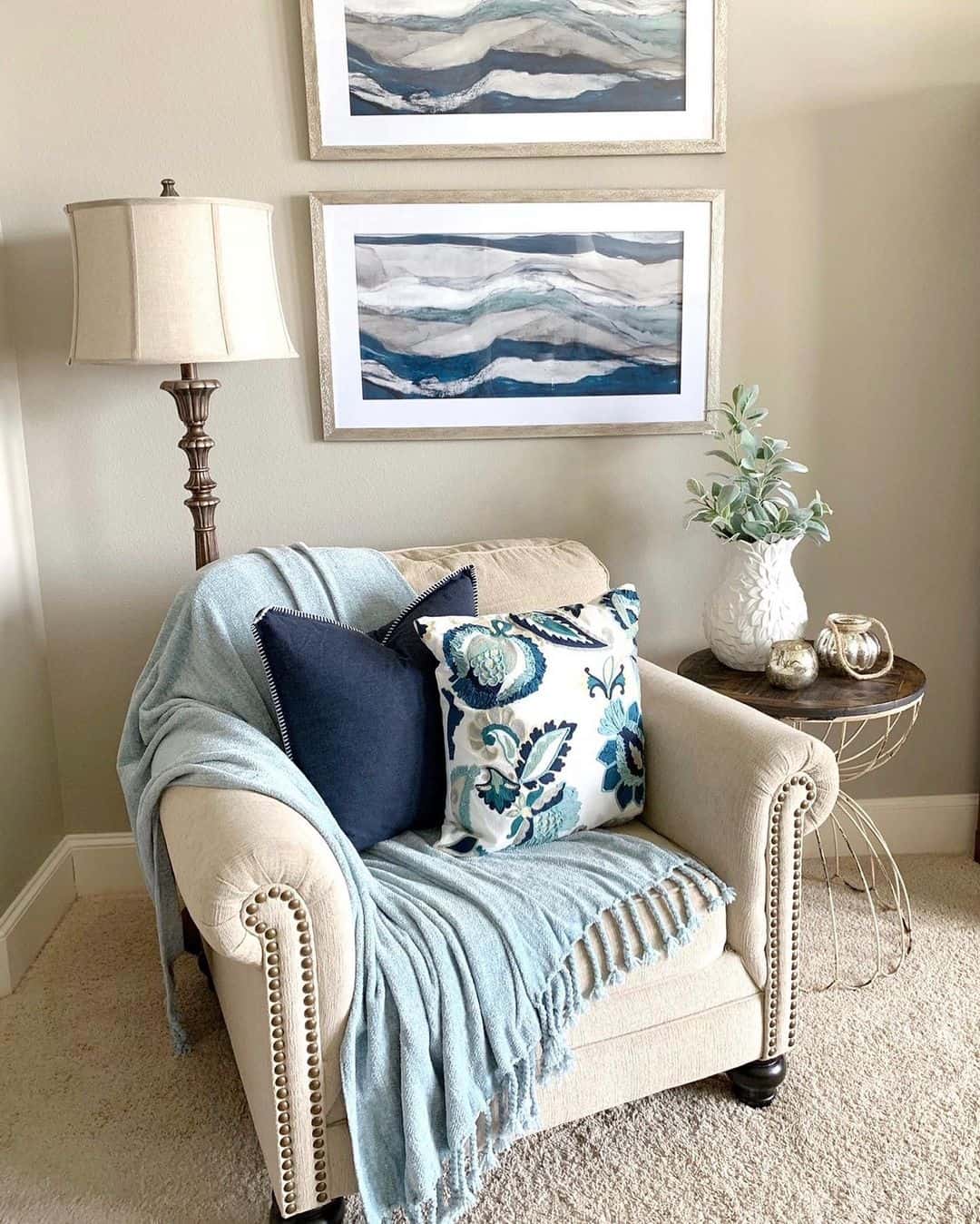 22 Bedroom Floor Lamps That Will Brighten Up Your Home