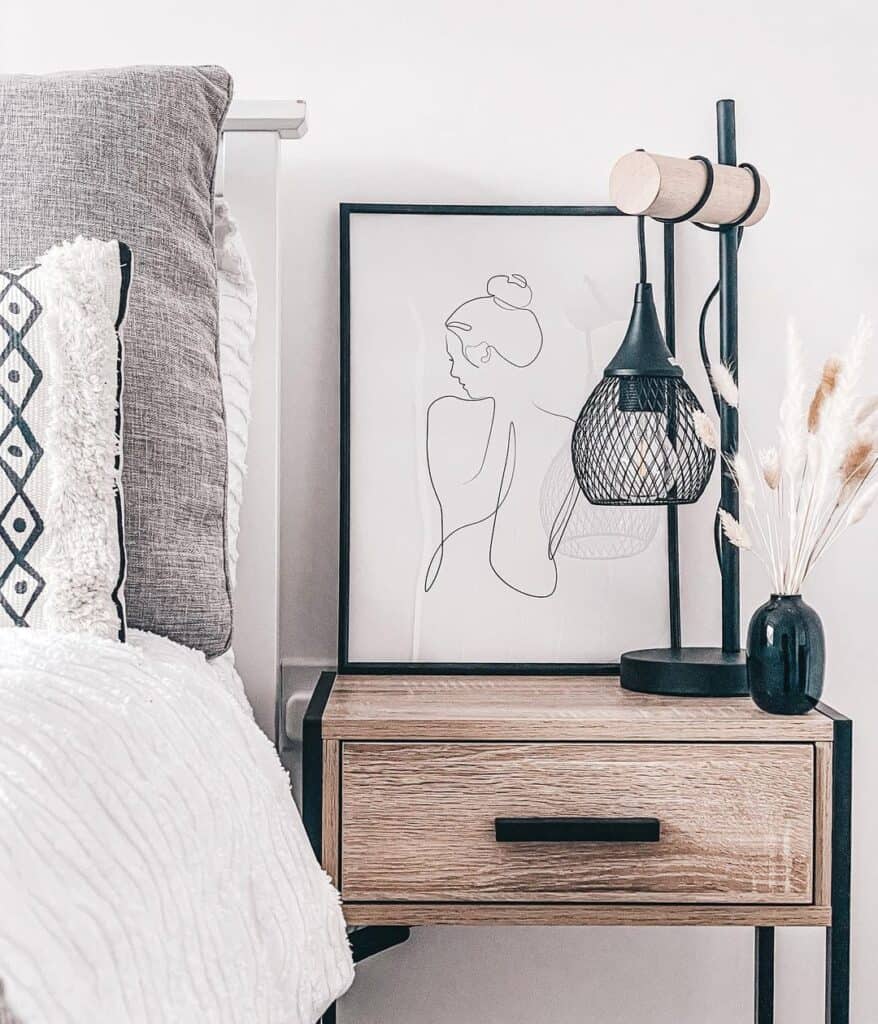 Black Metal and Light Wood Table Lamp
