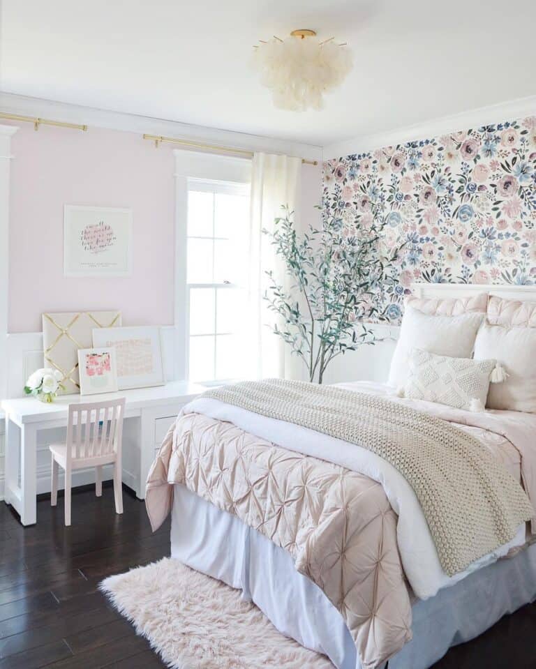 Borrow from Existing Décor