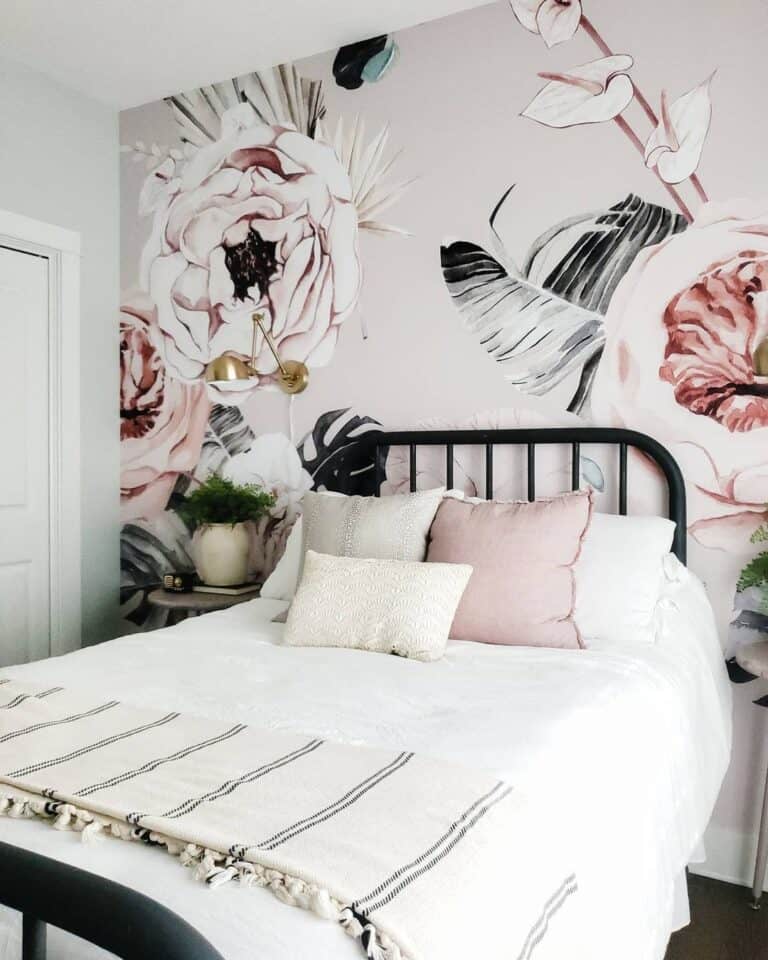 23 Bedroom Wallpaper Accent Walls for an Irresistibly Chic Space