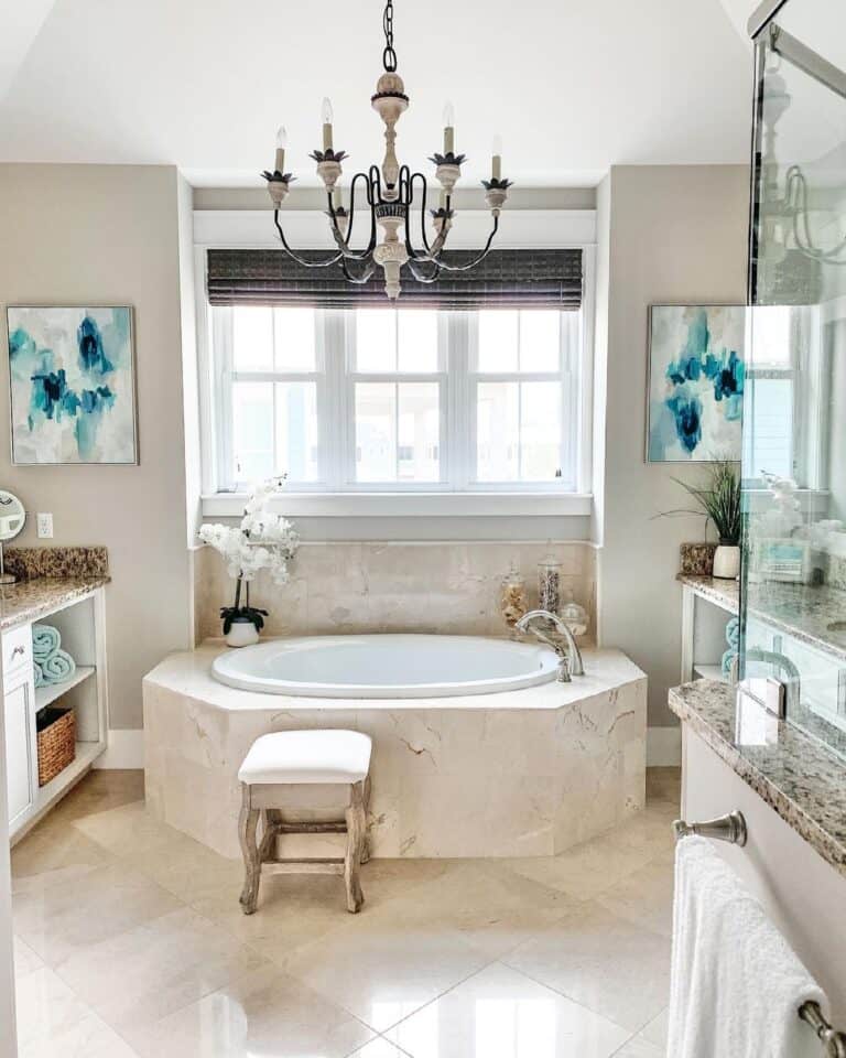 17 Bathtub Ledge Ideas for a More Functional Bathroom