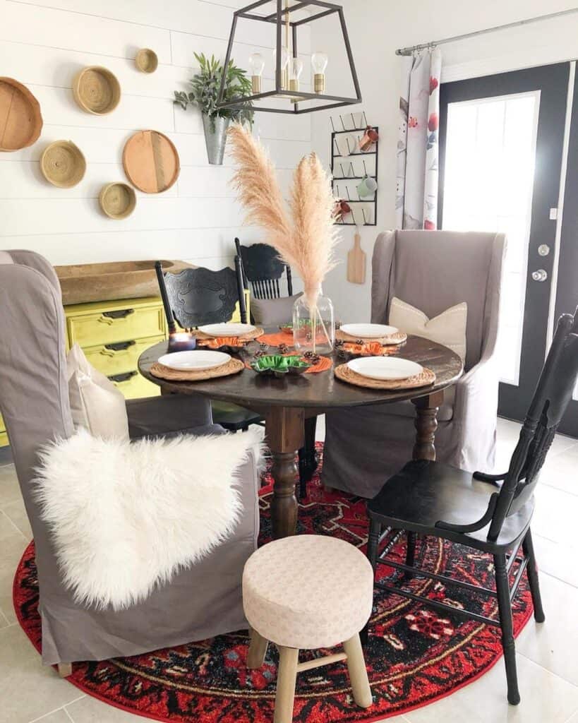 Different Color Dining Chairs in Gray and Black