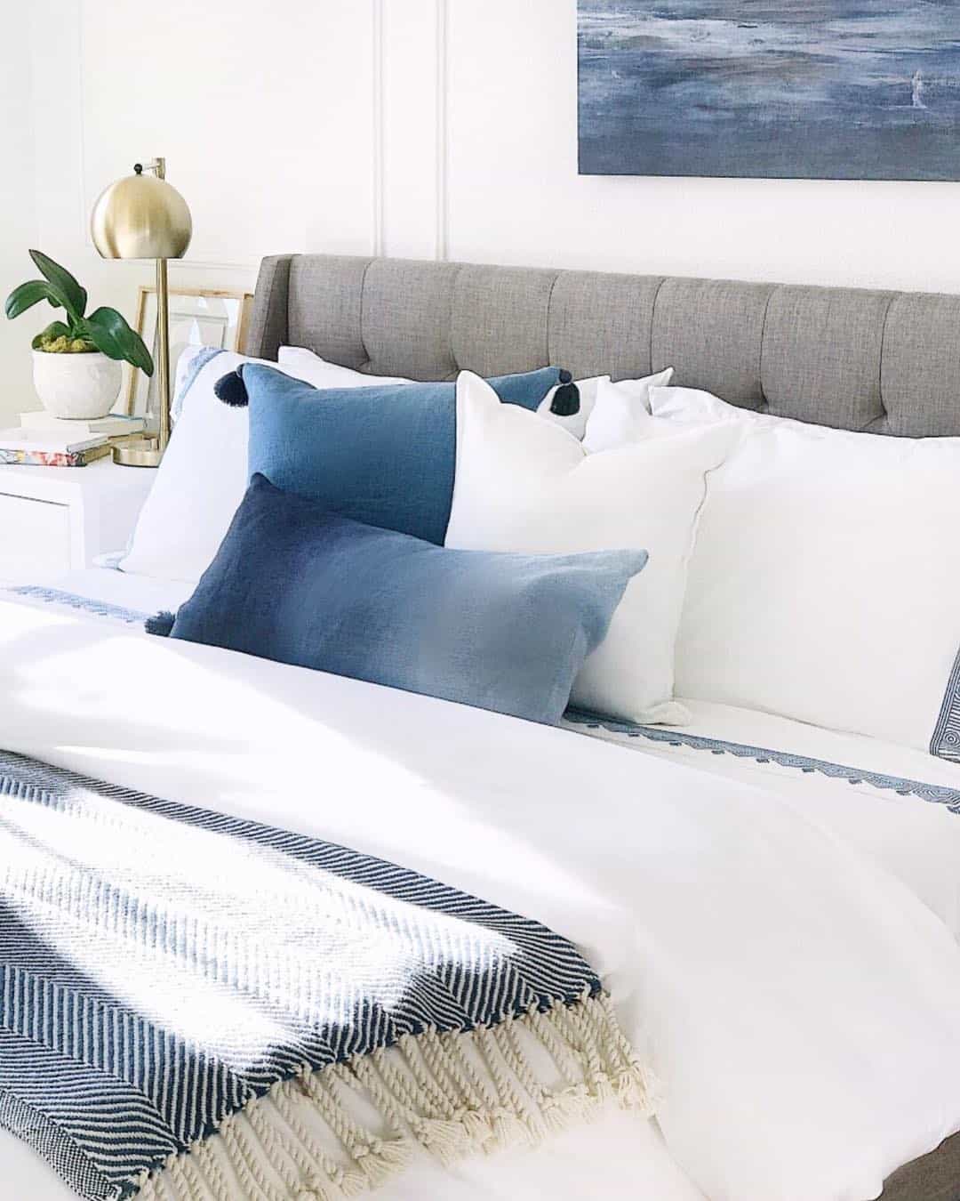 22 Gold Lamps for Bedroom for an Undeniably Warm Ambiance