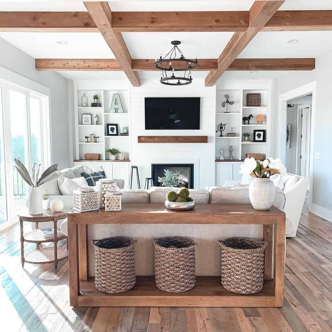 33 Farmhouse Sofa Table Décor Ideas