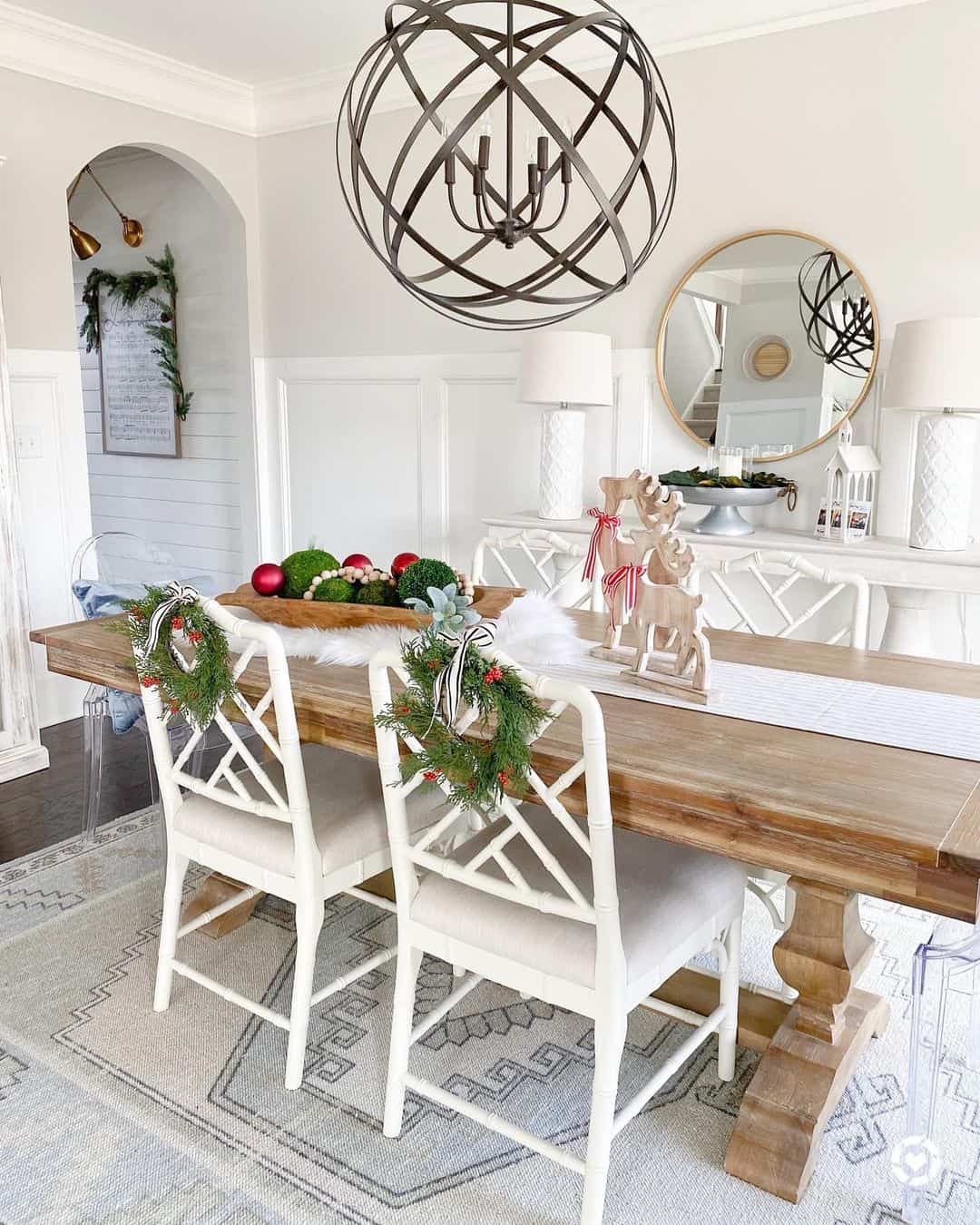 34 Farmhouse Mirror in Dining Room Ideas for an Enchanting Space