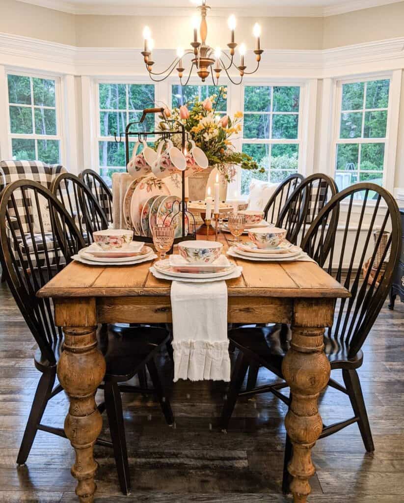Dining Room with Black Windsor Dining Chairs