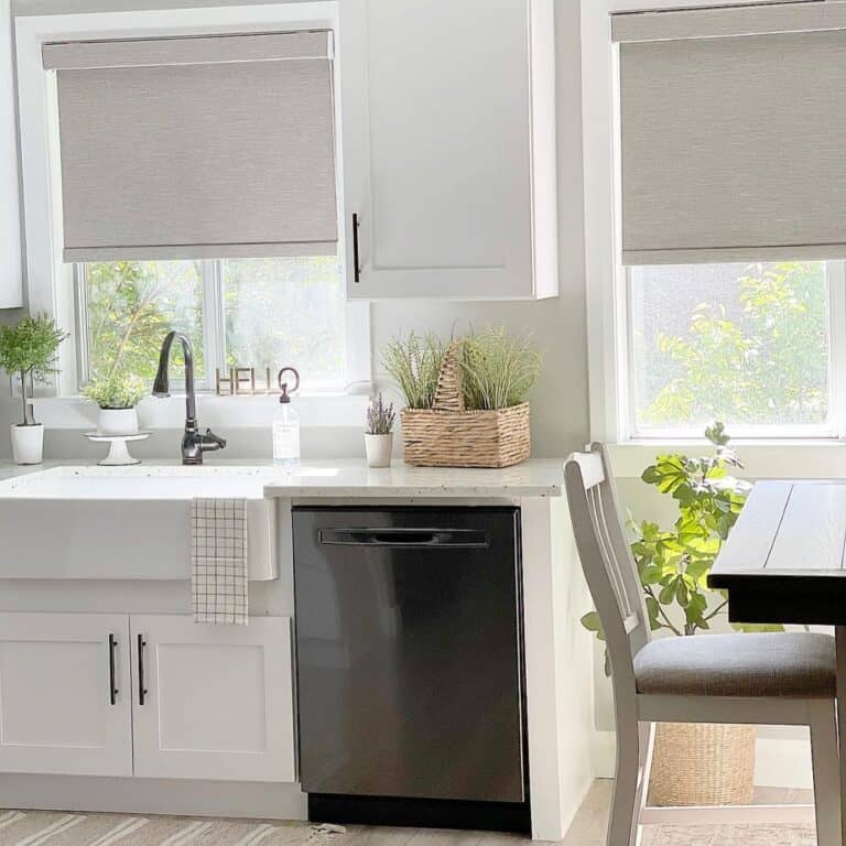 Minimal Farmhouse Window Treatment for Kitchen
