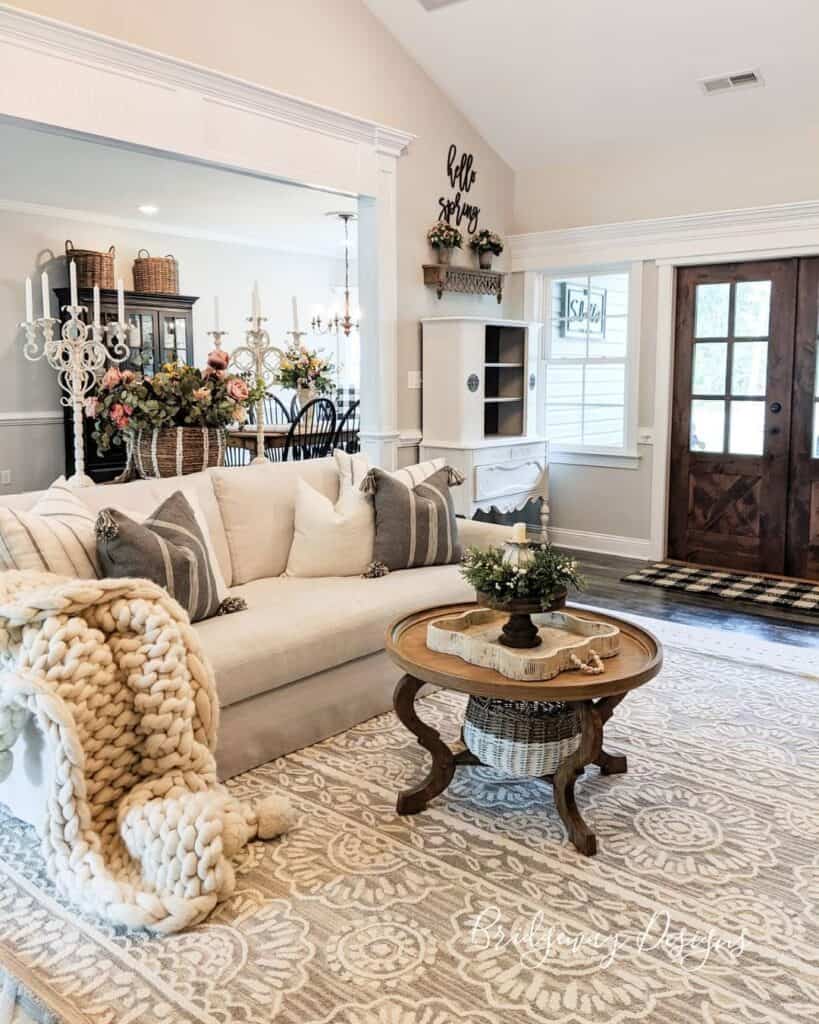 Round Stained Wood Tray Top Coffee Table