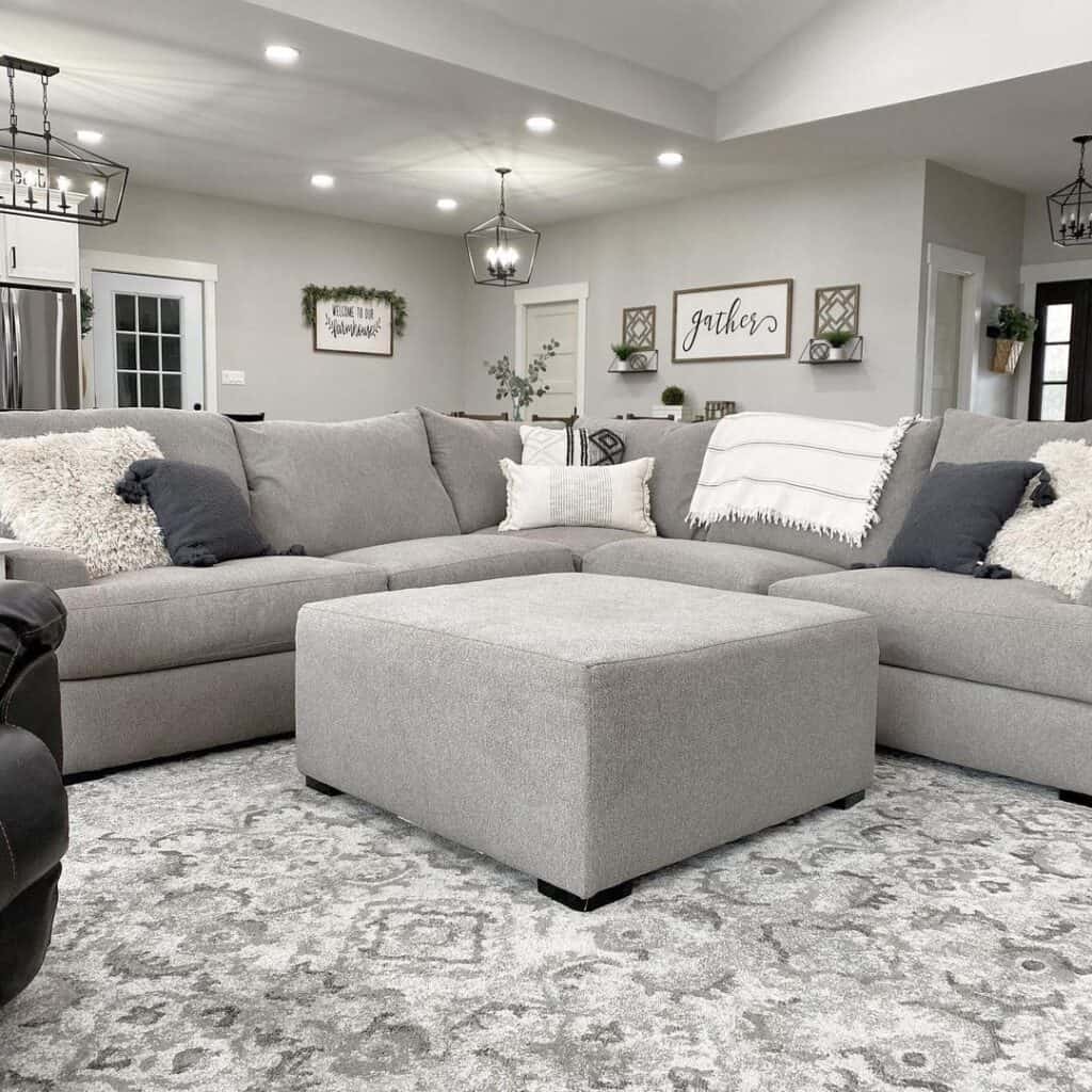 White and Gray Rug for Farmhouse Living Room