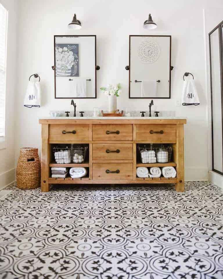 Black and White Quatrefoil Tile Flooring