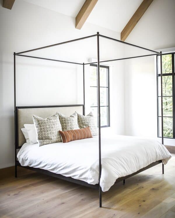 22 Black Canopy Bed Ideas That Instantly Create a Focal Point