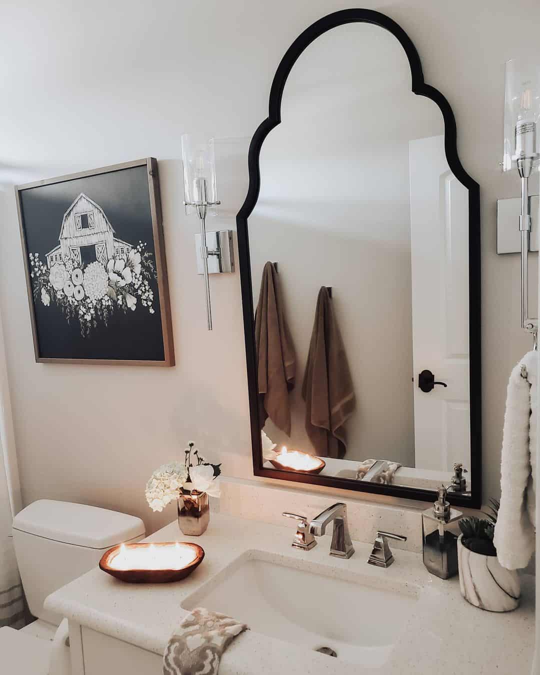 27 Beautiful Black Bathroom Mirrors That Reflect Your Style