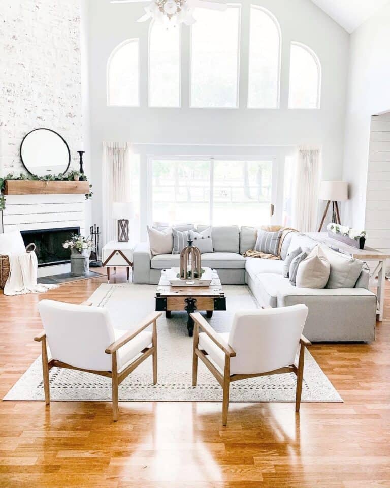 White Living Room Chairs with Wood Frames