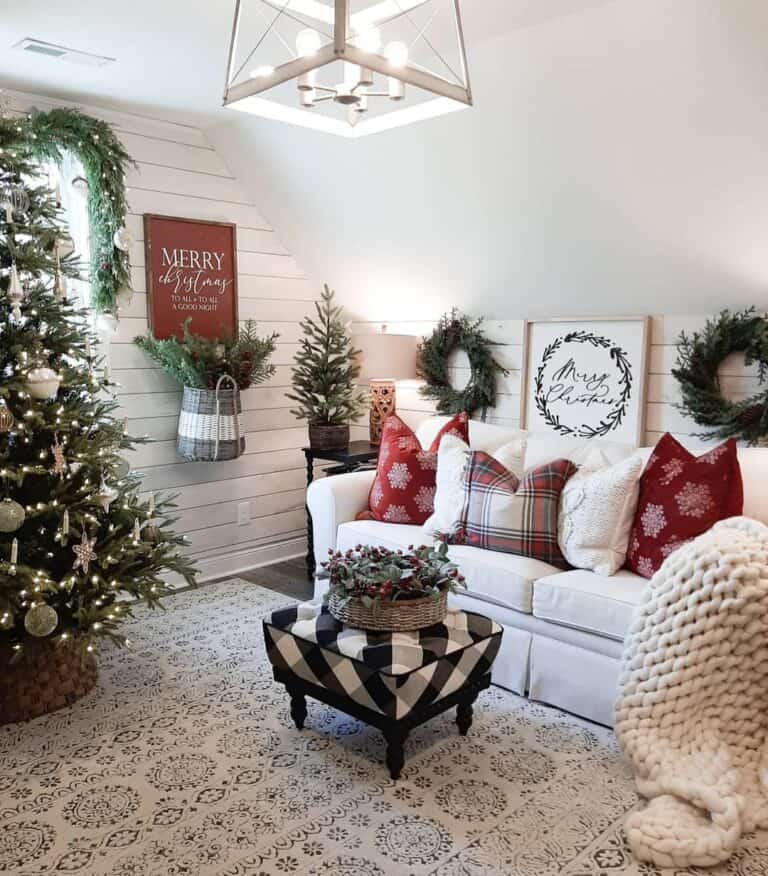 White Small Couch with Throw Pillows