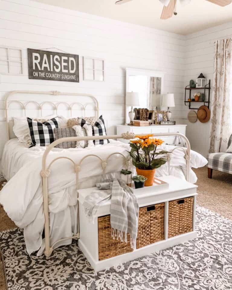 Bed for Rustic Farmhouse Bedroom