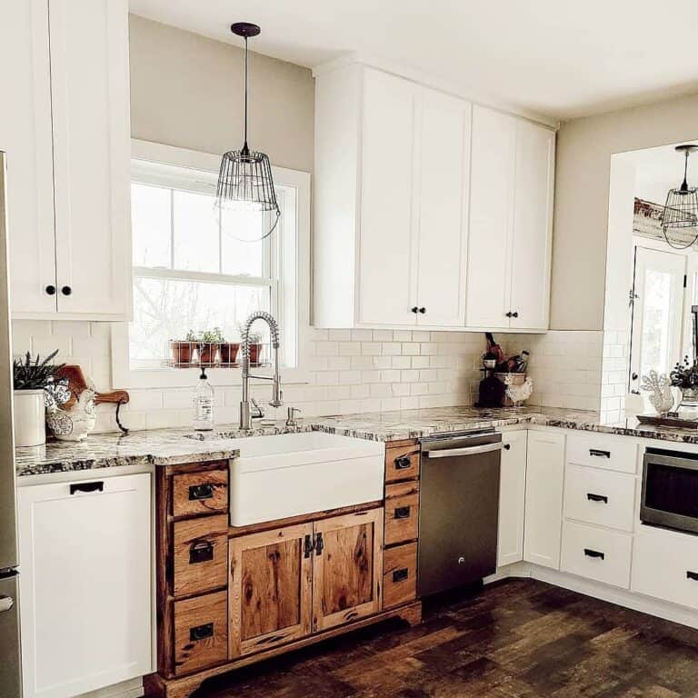 Farmhouse Kitchen Backsplash with White Cabinets